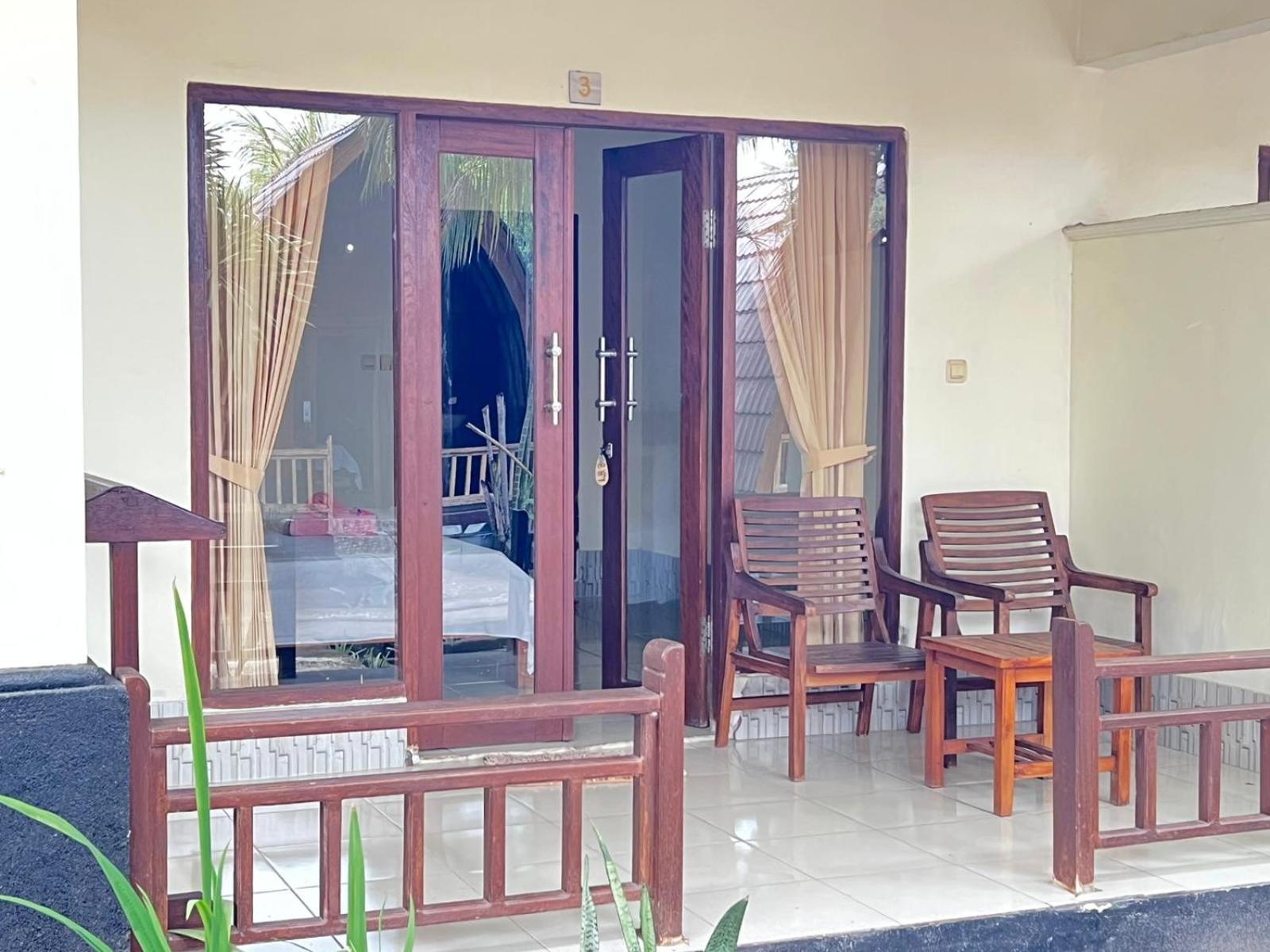 Bias Bungalows Gili Air Exteriör bild