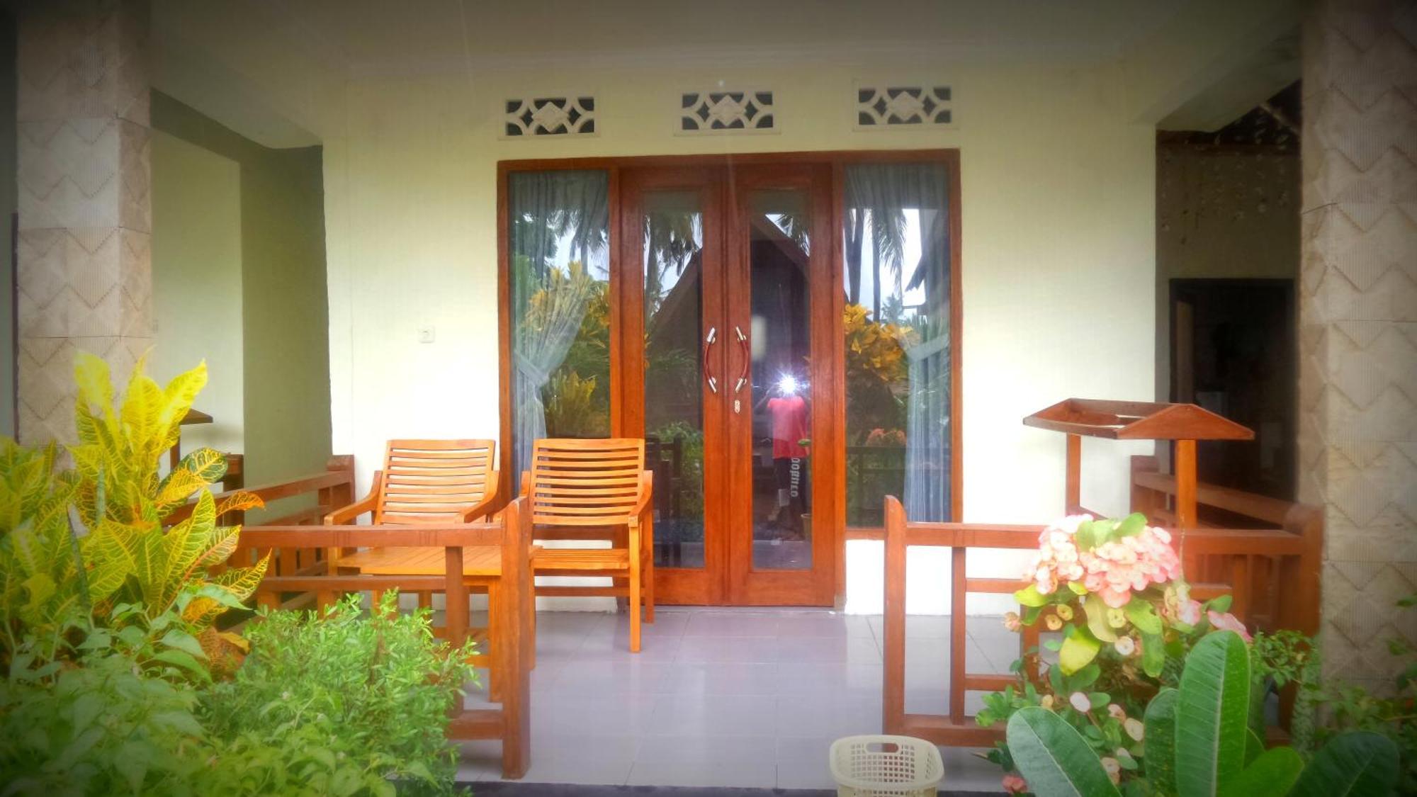 Bias Bungalows Gili Air Exteriör bild