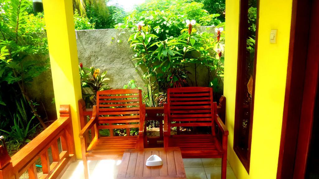 Bias Bungalows Gili Air Exteriör bild